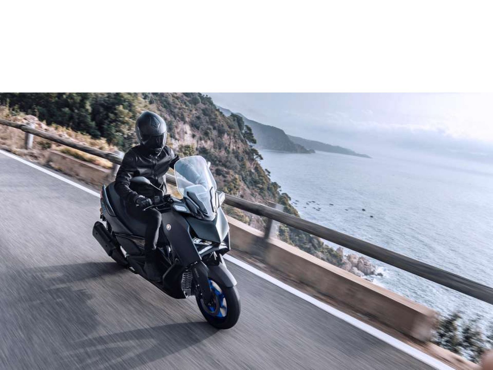 Скутер YAMAHA X - MAX 300 (Tech Black) 2023